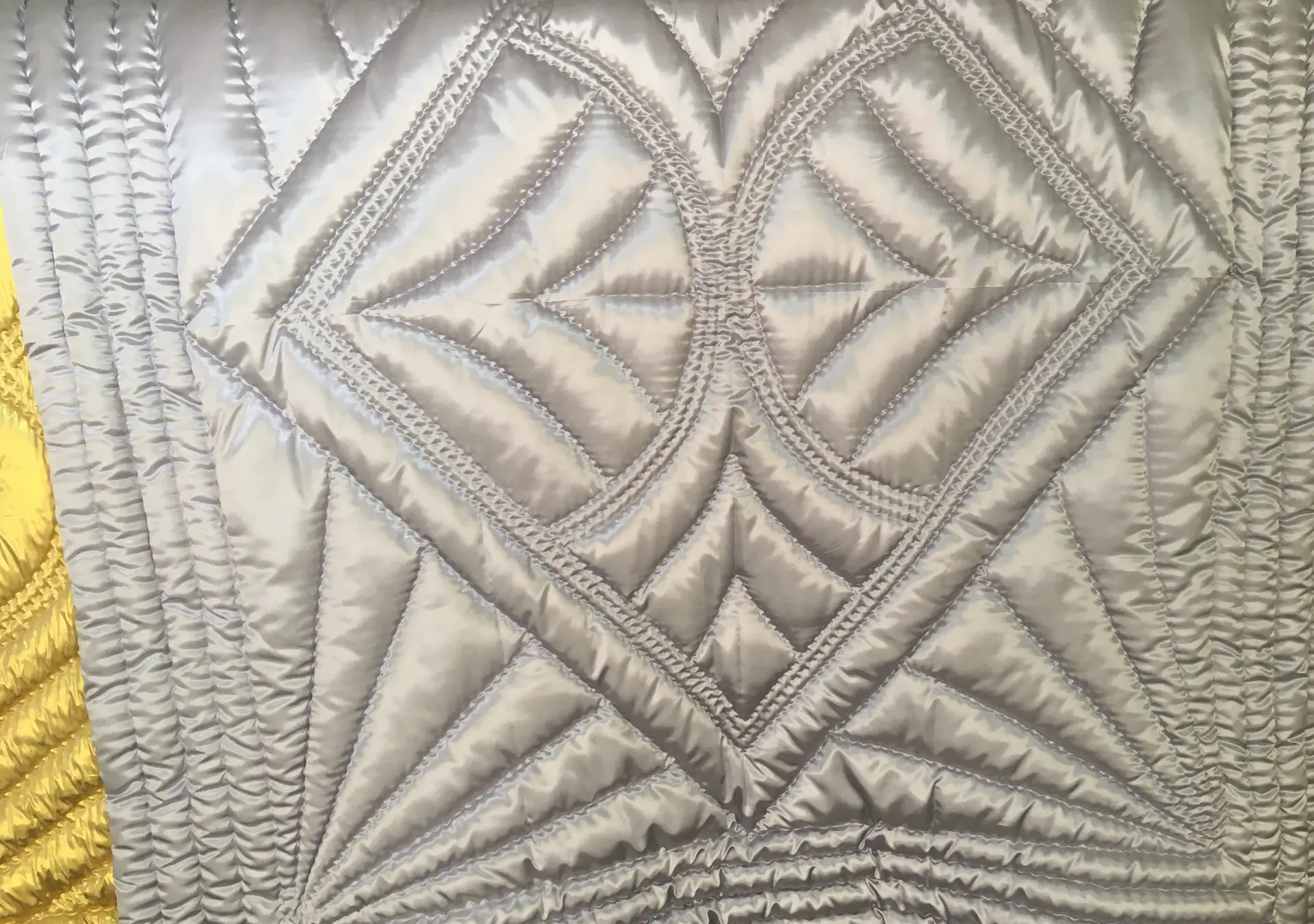 El Yapımı Kalp Modelli Yorgan